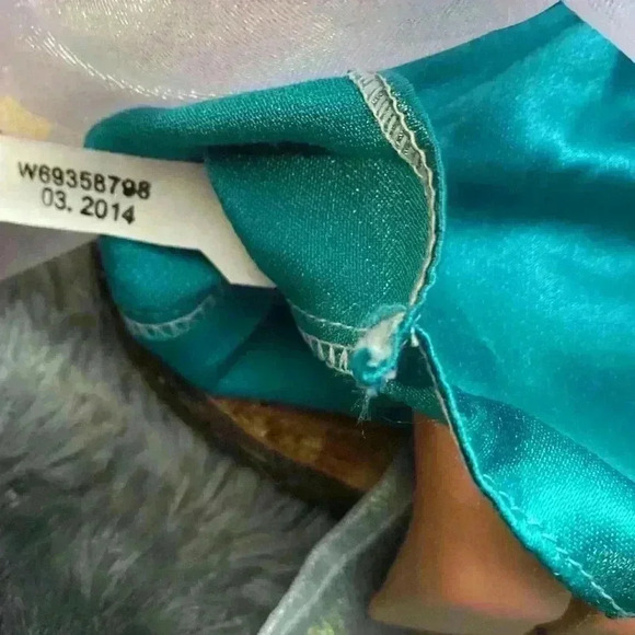 Disney Precious Moments  Elsa Frozen - Picture 16 of 16